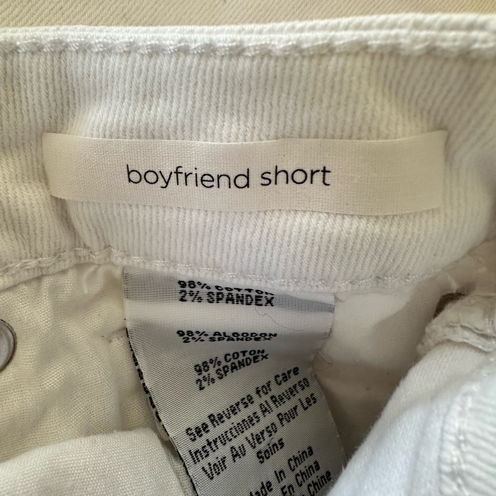 STS Blue Eleonora Fray Hem Women's White Jean Shorts    (Size 8) (29) - Picture 3 of 5
